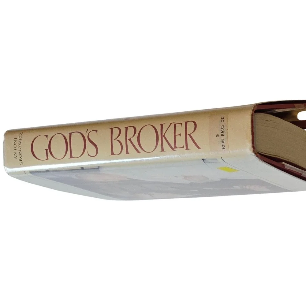 God's Broker Pope John‎ Paul II Biography HC 1984 Gronowicz